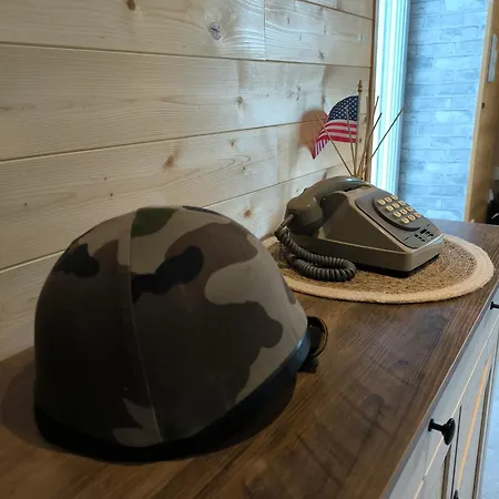 Hébergement de vacances A Theme D-day - Situé à 15mn D'omaha - Animaux Ok - Terrain Clos - Aucuns Voisins