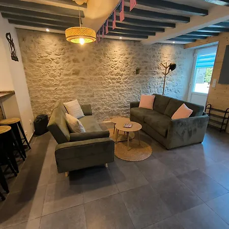 A Theme D-day - Situe A 15mn D'omaha - Animaux Ok - Terrain Clos - Aucuns Voisins - Wifi (adults Only)