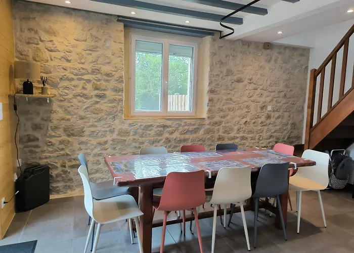 A Theme D-day - Situe A 15mn D'omaha - Animaux Ok - Terrain Clos - Aucuns Voisins - Wifi (adults Only)