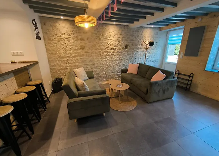 A Theme D-day - Situe A 15mn D'omaha - Animaux Ok - Terrain Clos - Aucuns Voisins - Wifi (adults Only)