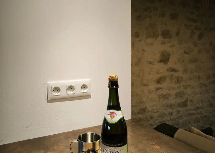 A Theme D-day - Situe A 15mn D'omaha - Animaux Ok - Terrain Clos - Aucuns Voisins - Wifi (adults Only) Prázdninový dům